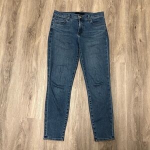 J Brand Jeans Size 27 Skinny Jeans Medium Wash Denim Premium Denim Size 27